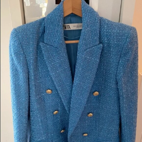 Blazer en tweed bleu ciel / Sky Blue Tweed Blazer  Effortless Canadian Elegance - Picture 1 of 5